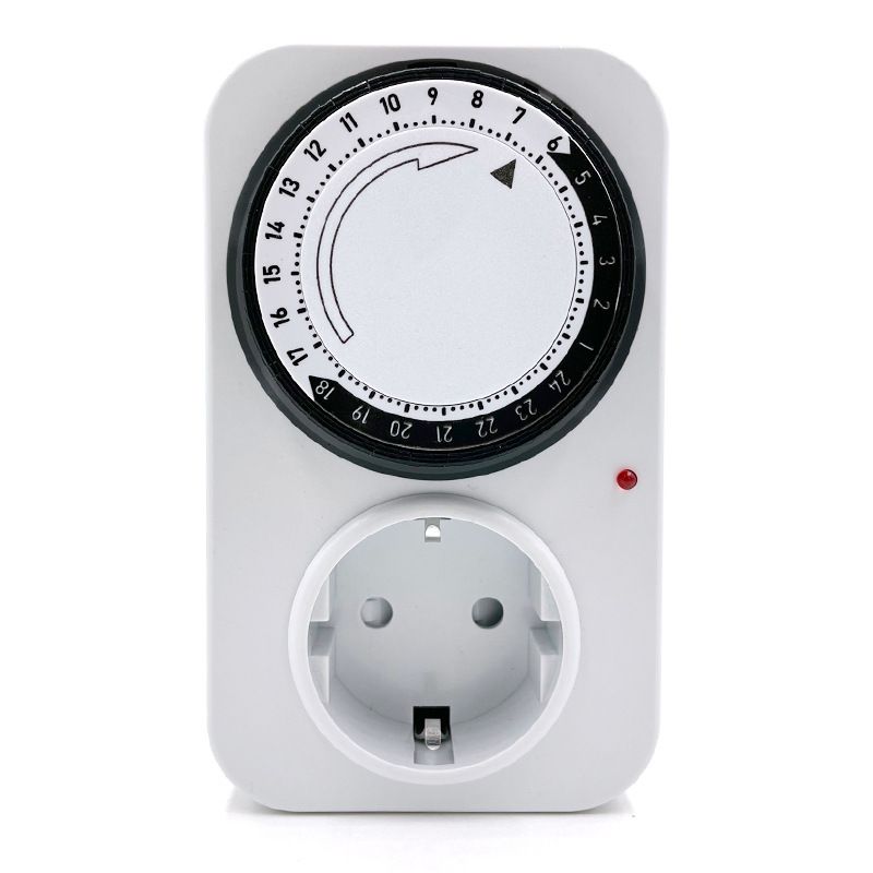 24 Hours Mechanical Timer German CE Certified Wall Plug Socket