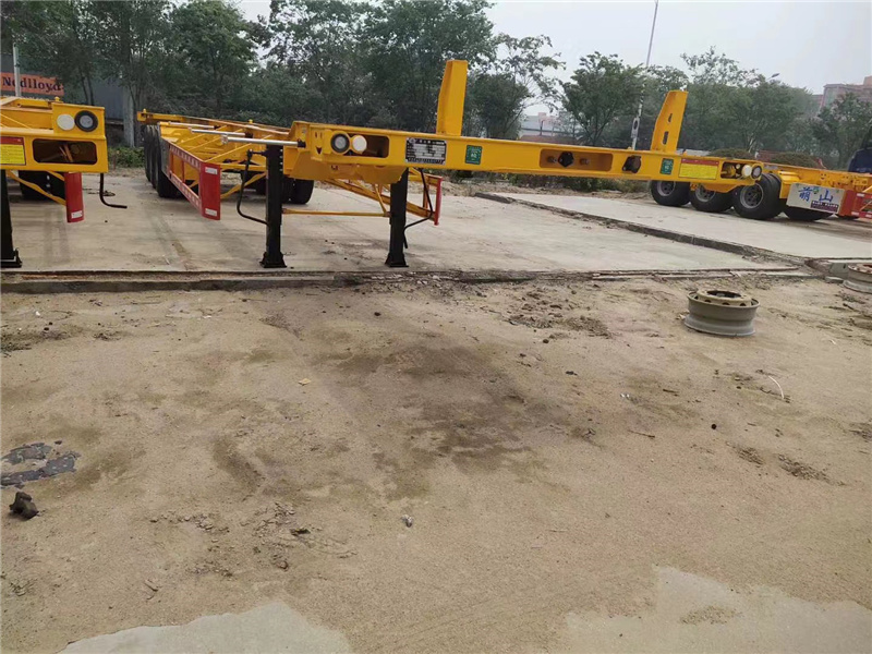 container transport semi truck